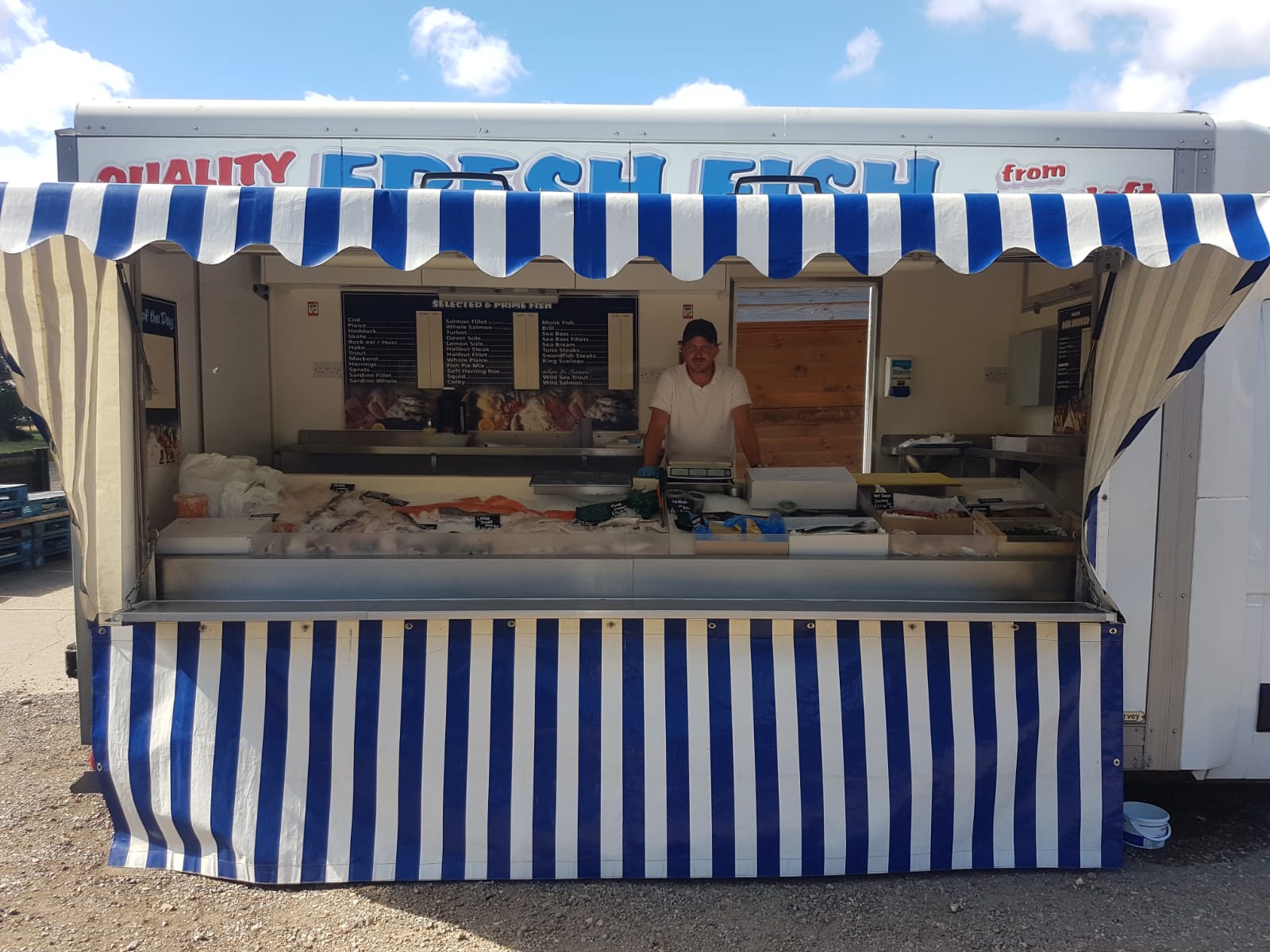 Fresh Fish Van Teles pattiserie
